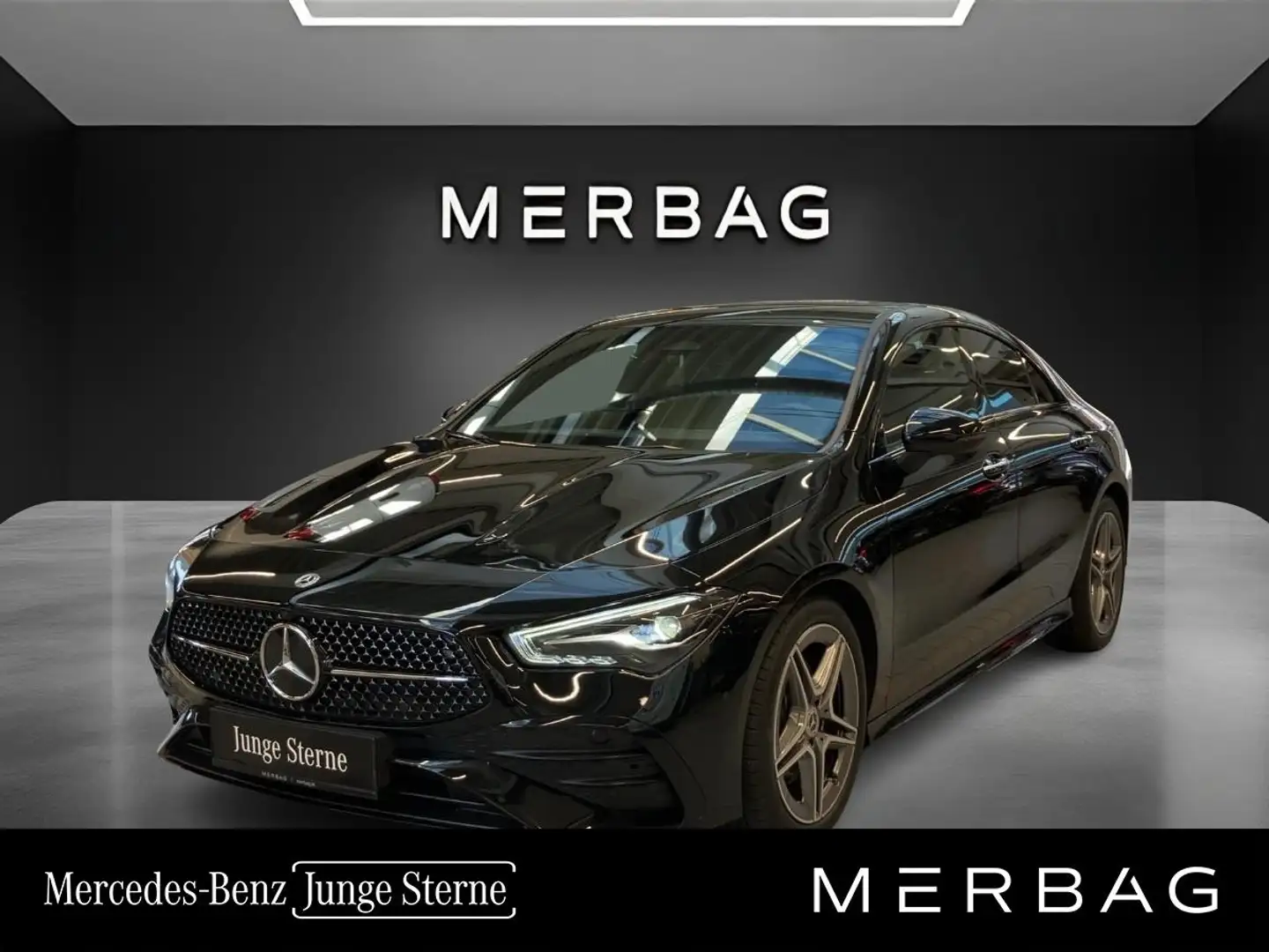 Mercedes-Benz CLA 200 d Coupé AMG Line, Facelift Zwart - 1