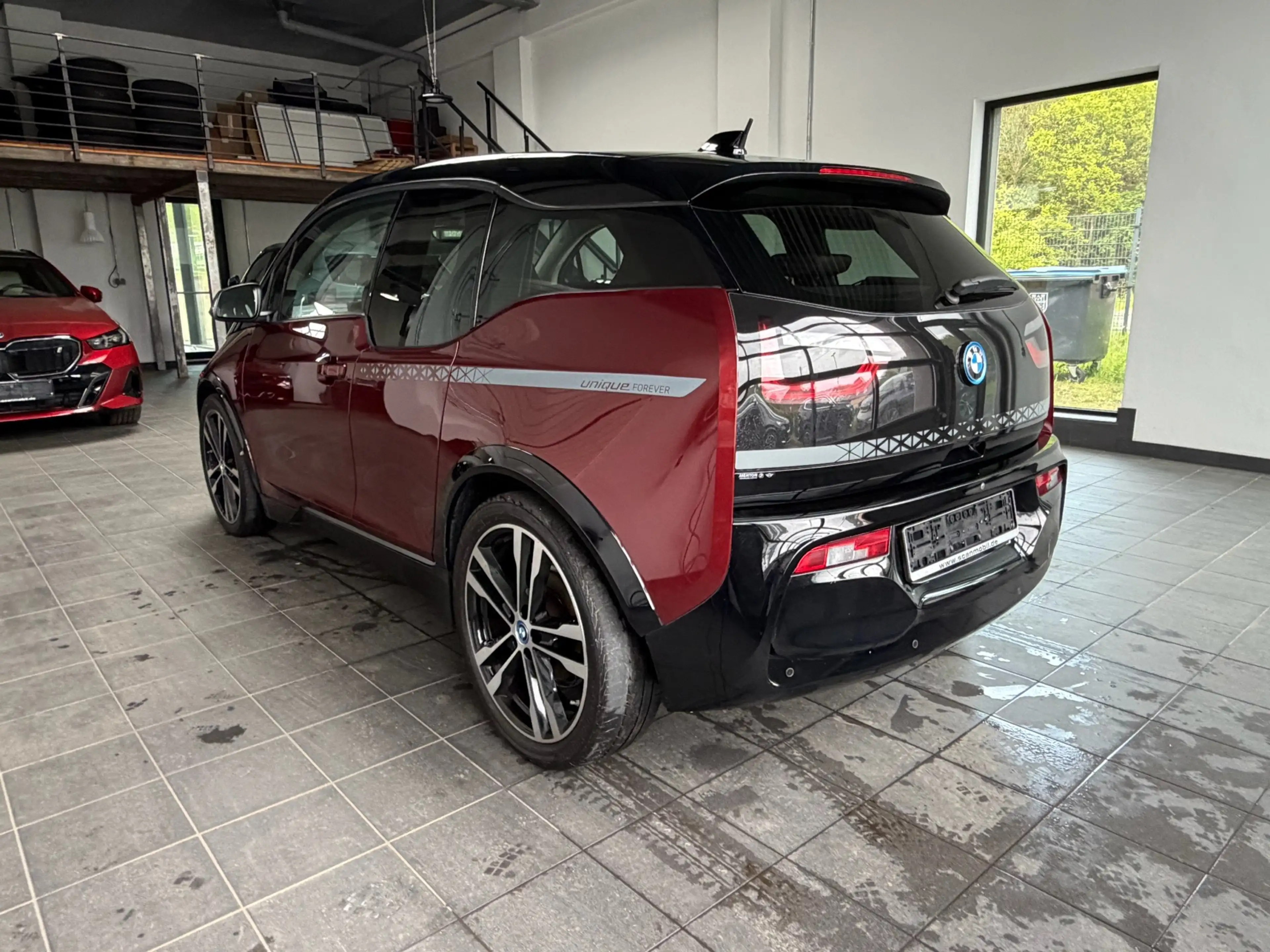 BMW i3 s Unique Forever Panoramadach_HarmanKardon_Keyless — photo 6