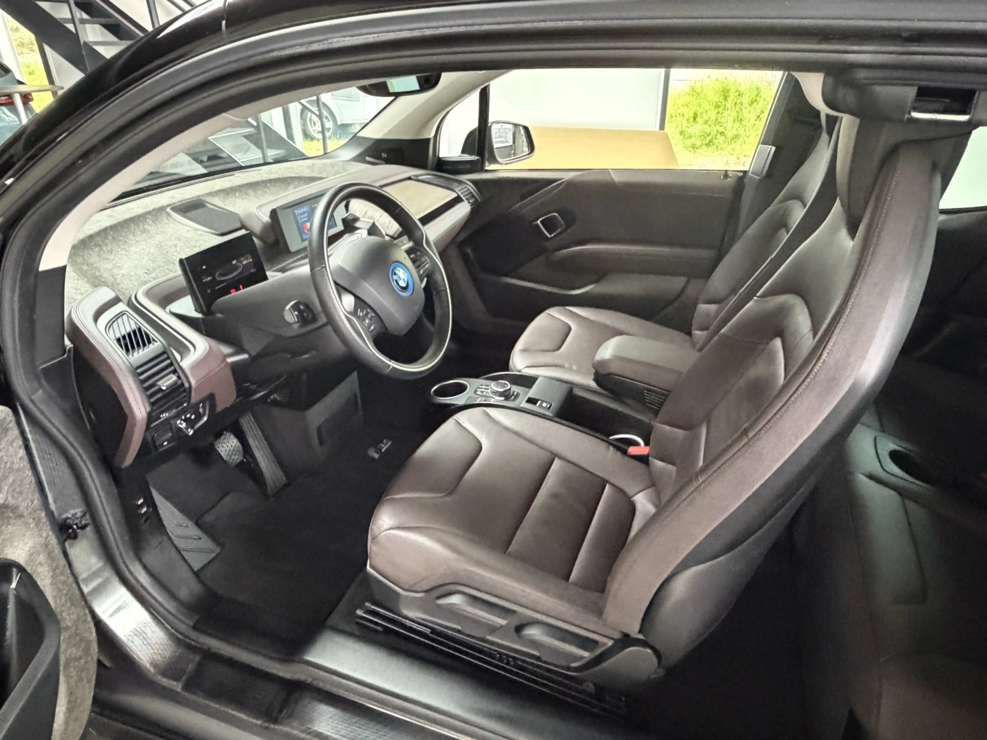 BMW i3 s Unique Forever Panoramadach_HarmanKardon_Keyless — photo 9