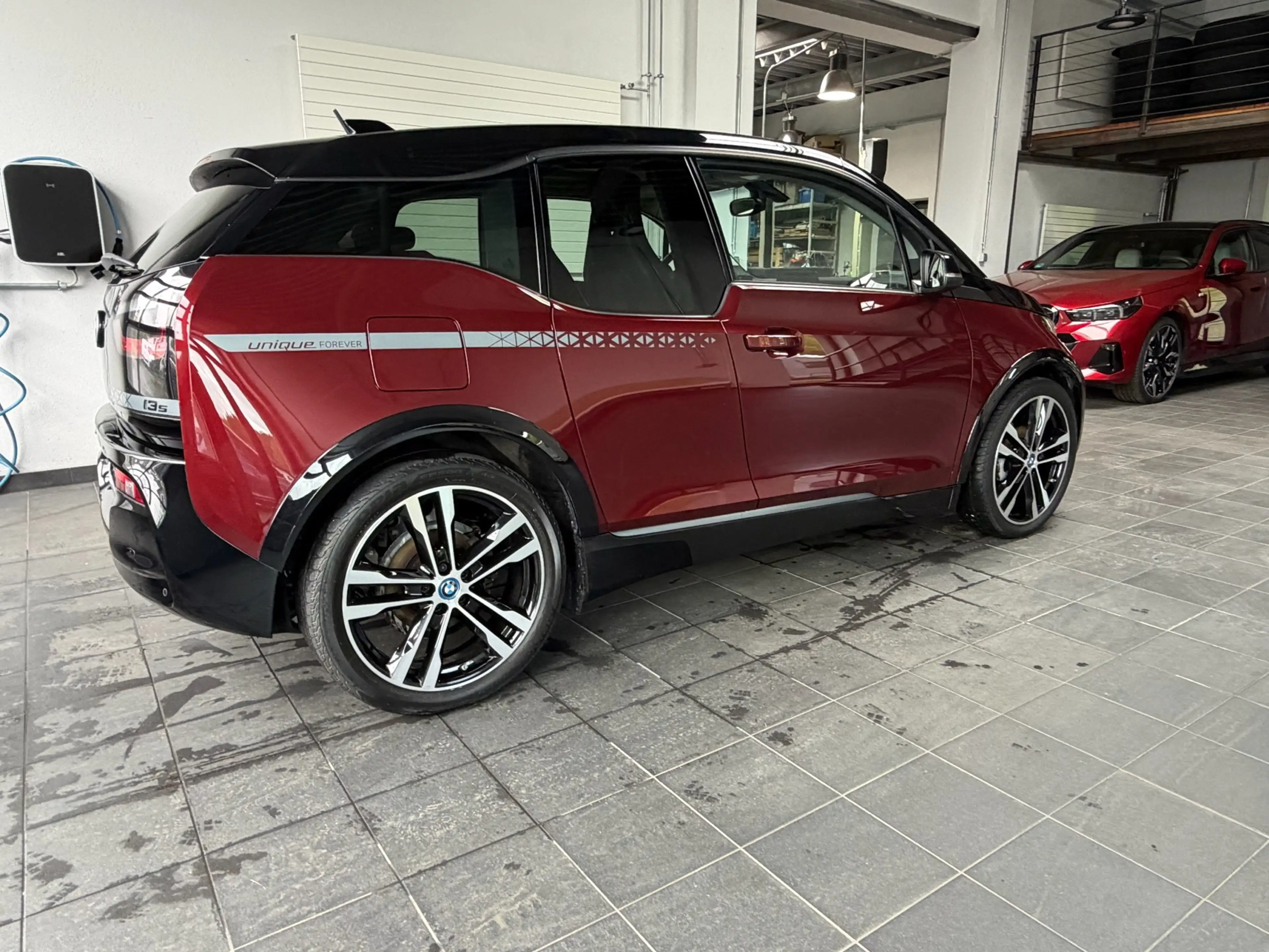 BMW i3 s Unique Forever Panoramadach_HarmanKardon_Keyless — photo 4