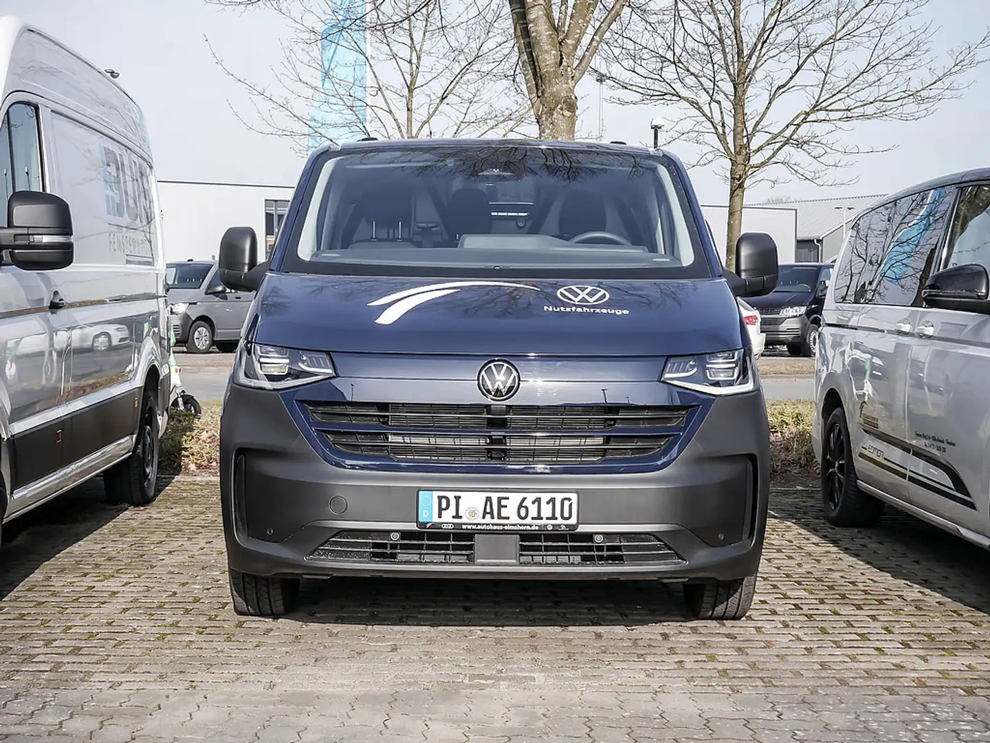 Volkswagen Transporter Kasten 2,0 l TDI AHK Blau - 2
