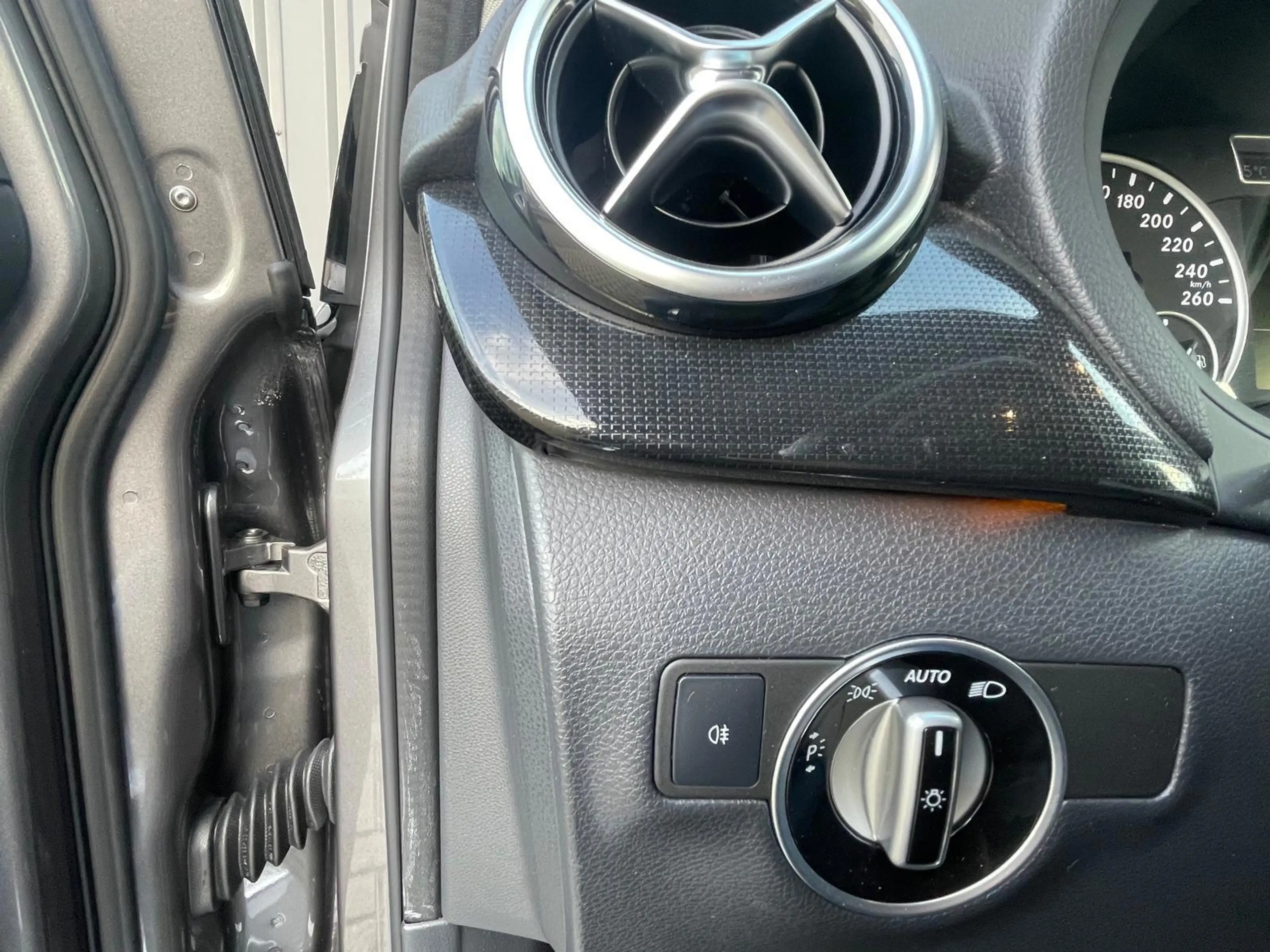Mercedes-Benz B 200 Ambition, Carplay, Trekhaak, super nette auto — photo 17