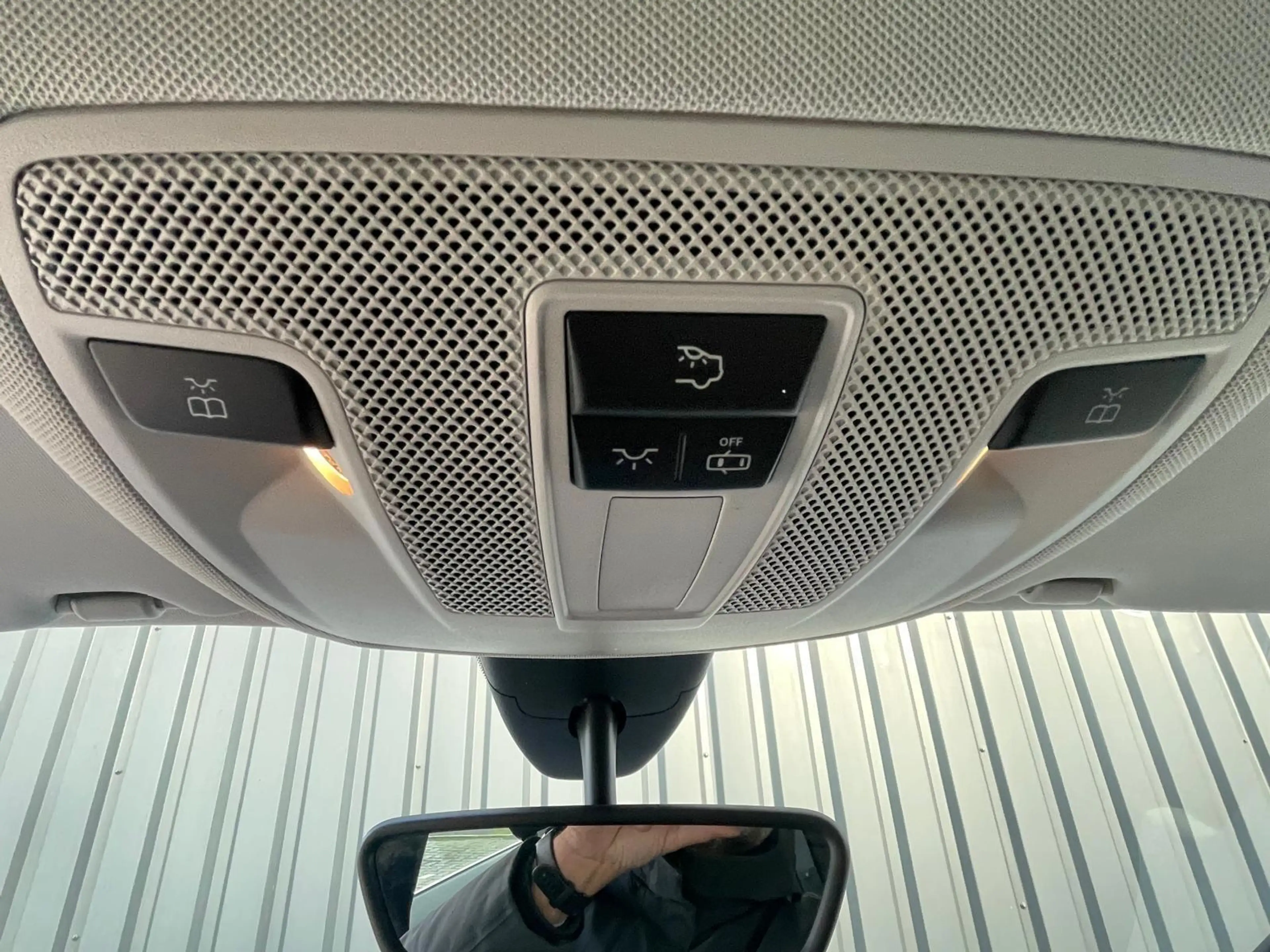 Mercedes-Benz B 200 Ambition, Carplay, Trekhaak, super nette auto — photo 33