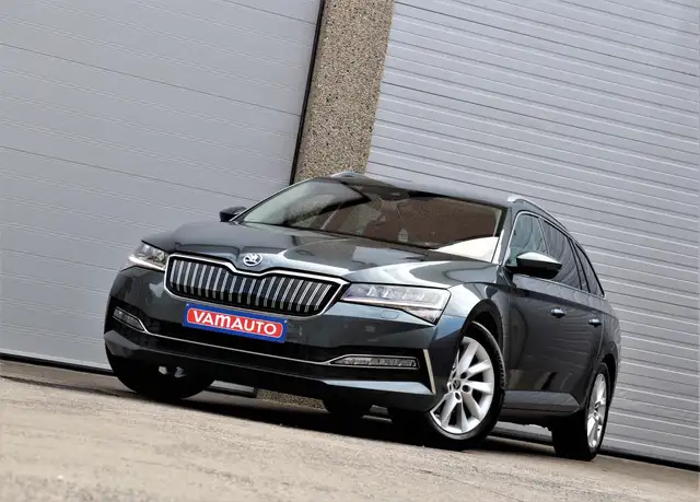 Skoda Superb Combi iV PHEV 1.4TSI Ambition - Navi/Towbar/Camera/MemorySeat