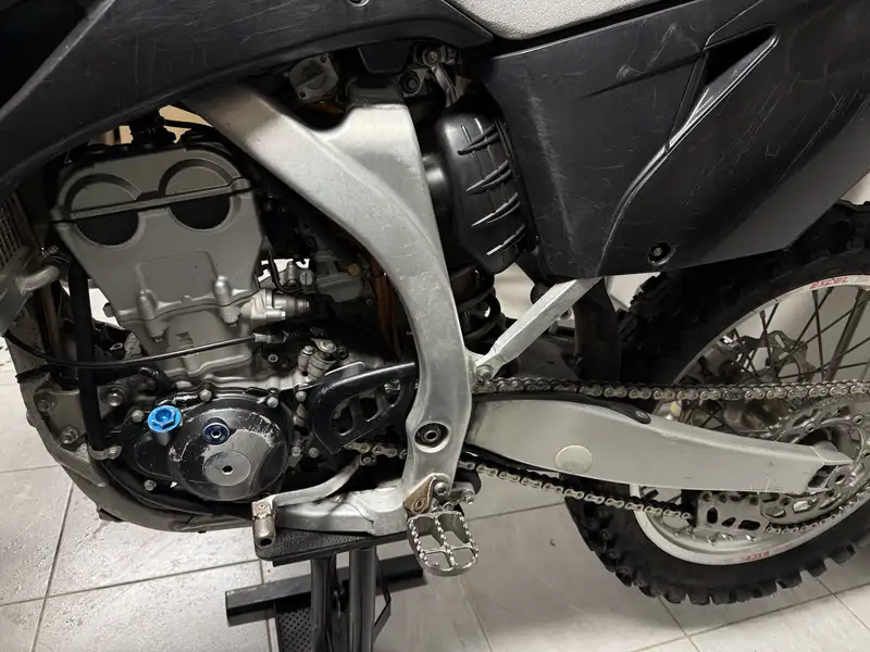 Yamaha YZ 250 - foto 5