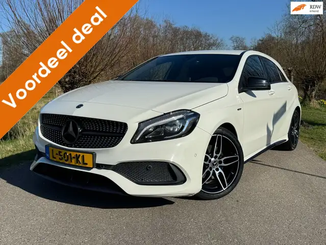 Mercedes-Benz A 200 Sport Edition AMG-Line / Automaat / Clima-Airco /