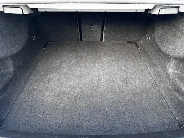 Mercedes-Benz Cla view 16