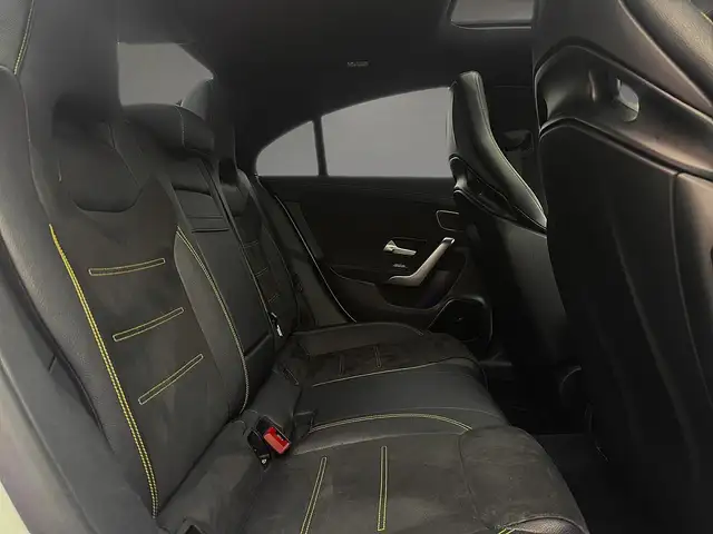 Mercedes-Benz Cla view 13