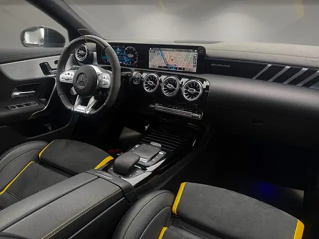 Mercedes-Benz Cla view 12