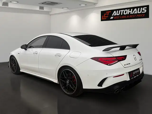 Mercedes-Benz Cla view 3