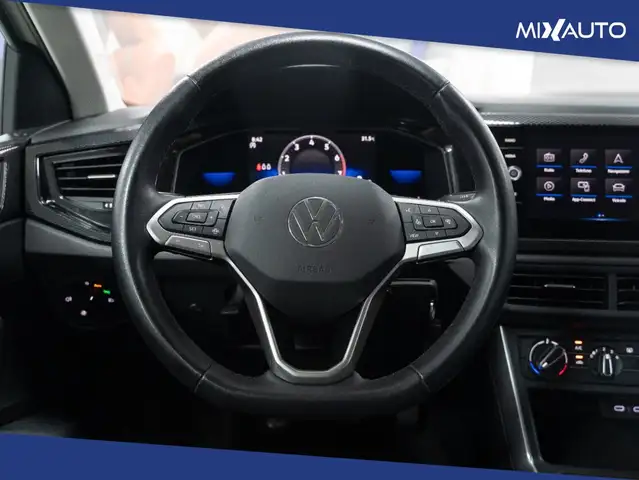 Volkswagen Polo view 12
