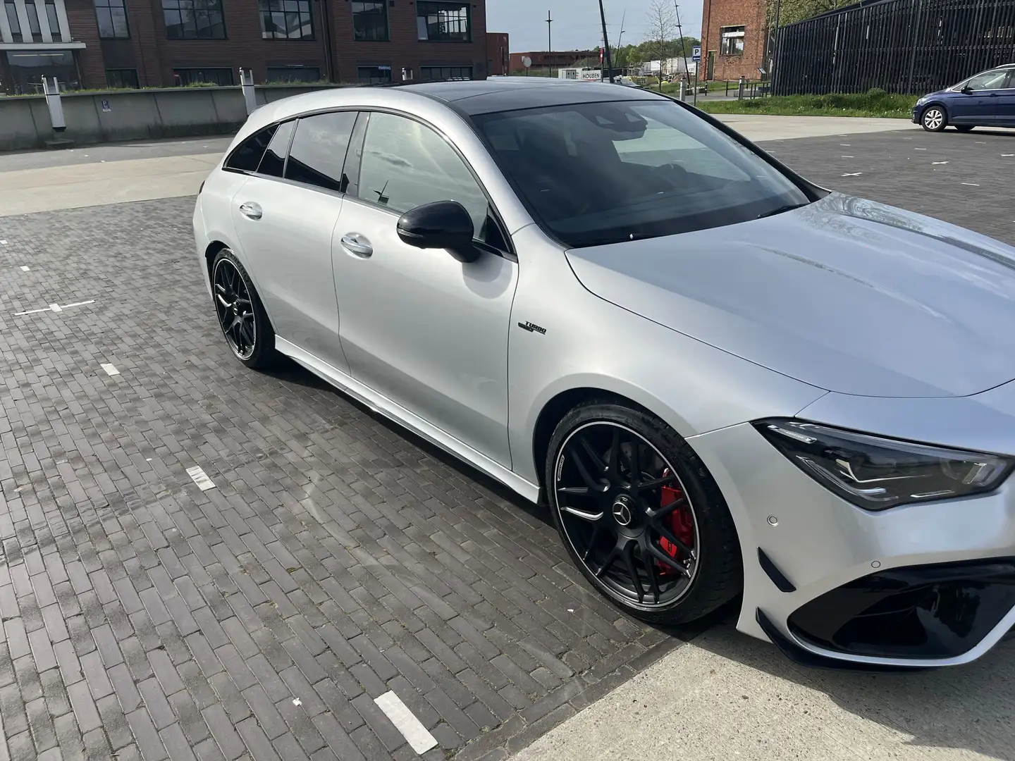 Mercedes-Benz CLA 45 AMG AMG CLA 45 S 4Matic+ Shooting B AMG Speedsh 8G-D Gümüş rengi - 1