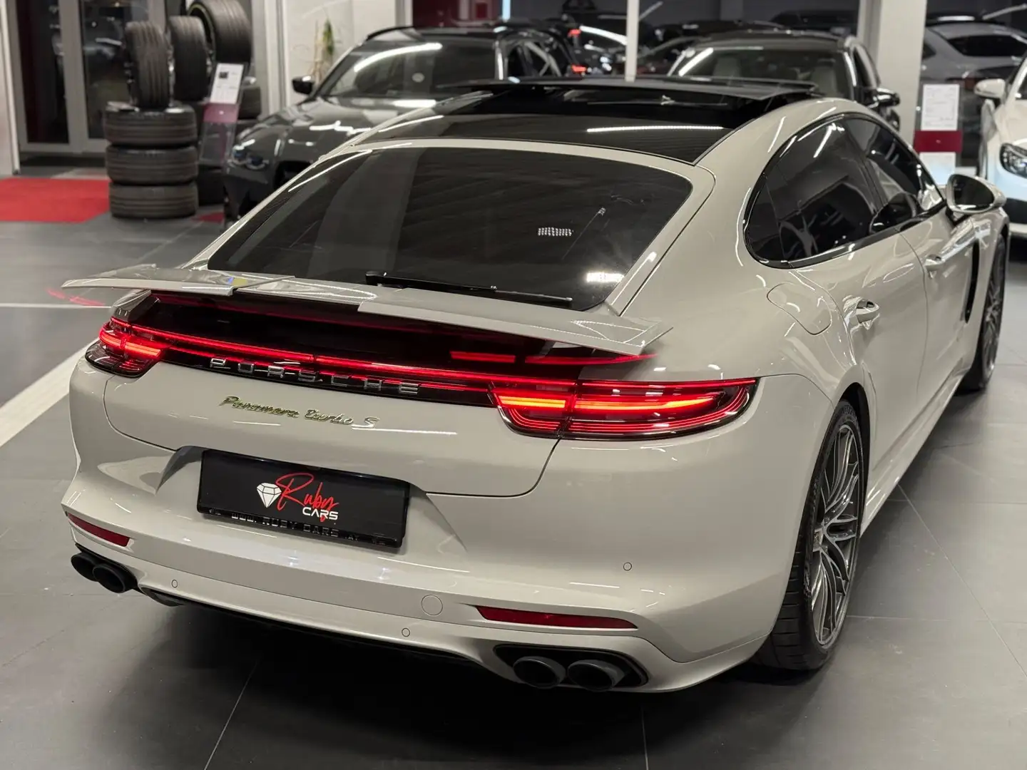 Porsche Panamera 4.0 Turbo S E-Hybrid Turbo S E-Hybrid Executive * Grau - 2