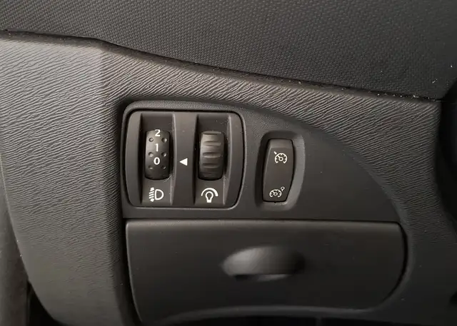 Renault Twingo view 10