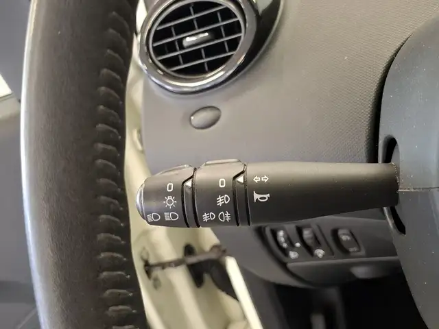 Renault Twingo view 11