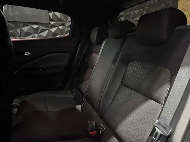 Nissan Juke view 15