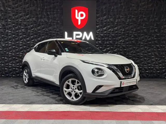 2020 Nissan Juke in White for sale
