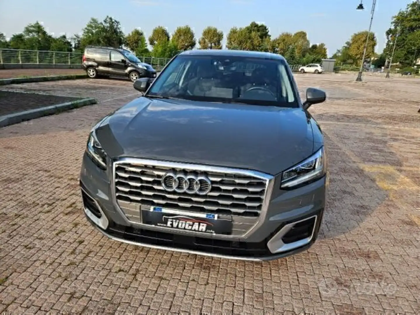 Audi Q2 Audi Q2 35 TFSI PROMO/ usato/scambio Grigio - 1