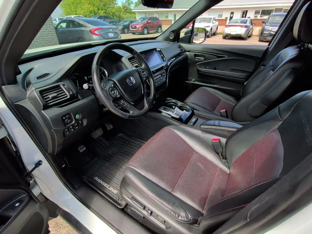 Honda Ridgeline photo Honda Ridgeline