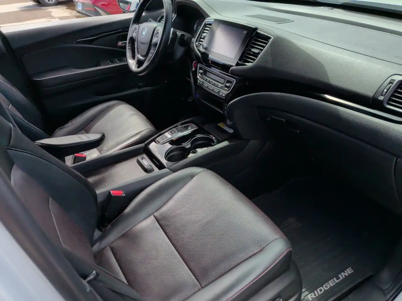 Honda Ridgeline photo Honda Ridgeline