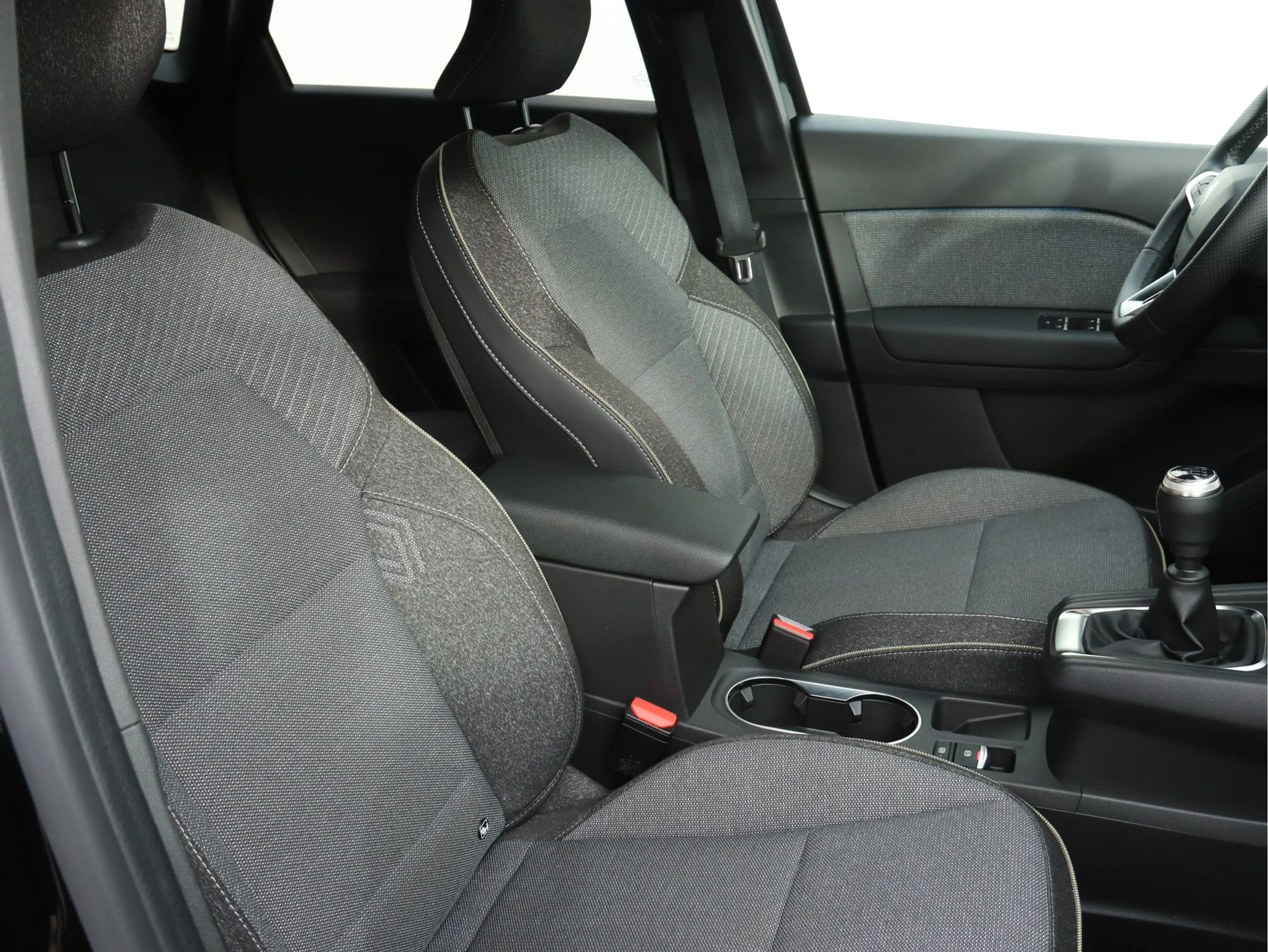 Renault Symbioz 1.3 mild hybrid 140 techno CAMERA / ALL SEASON / 1 — photo 6