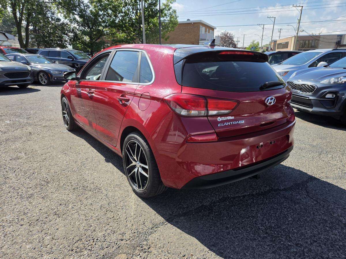 2019 Hyundai Elantra Luxury Auto — снимка 1