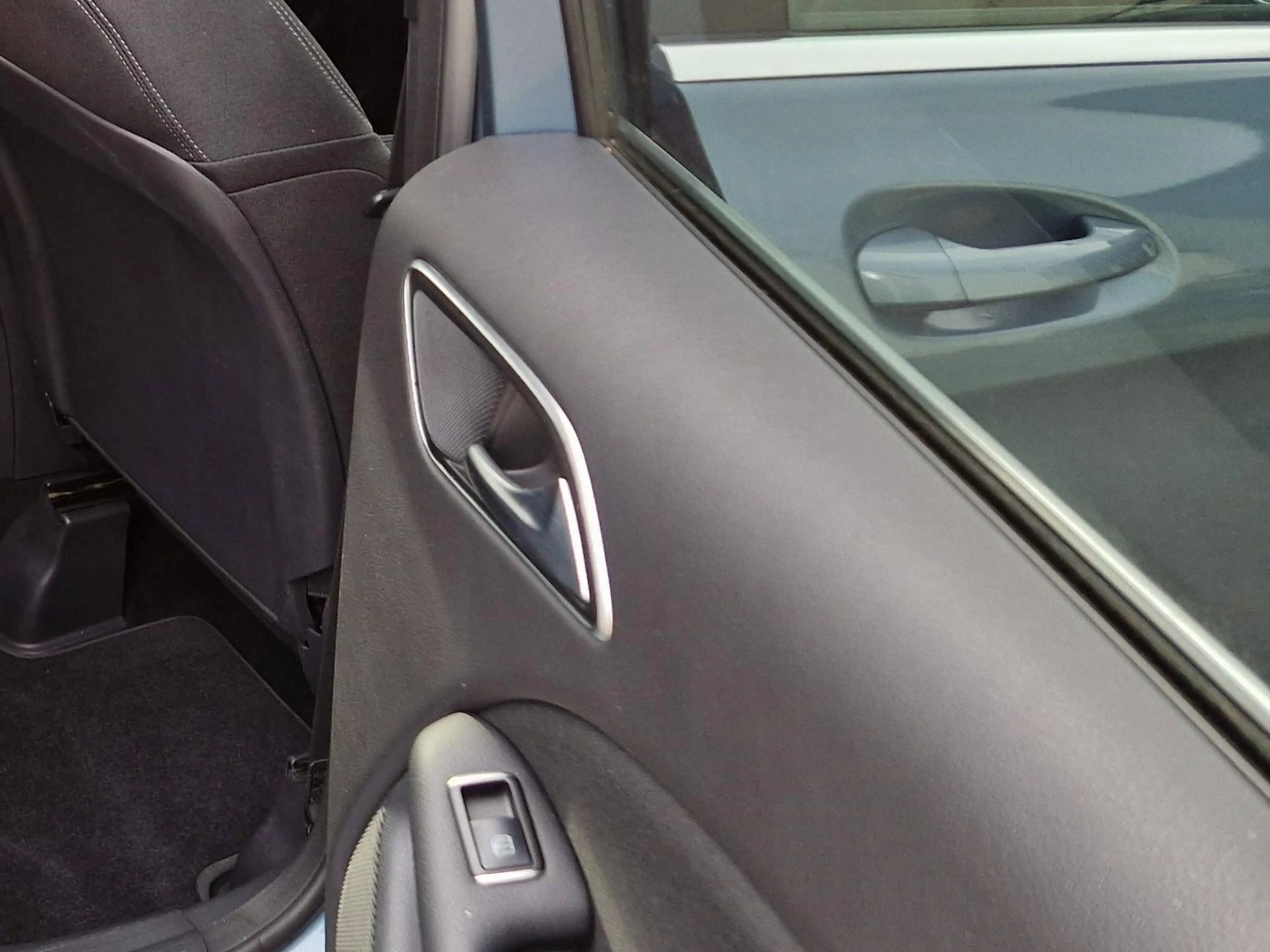 Mercedes-Benz B 180 B 180 (BlueEFFICIENCY) 7G-DCT — photo 11