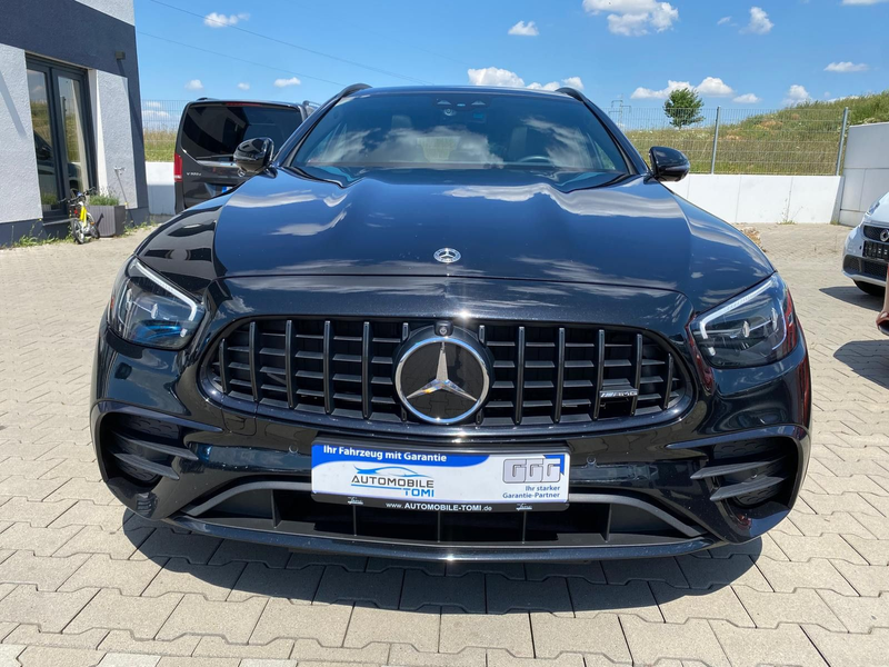 Mercedes-Benz E 53 AMG 4Matic+ /360 Kam/PANO/AMG Dynamic-Plus — photo 3