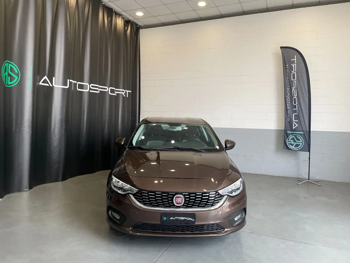 Fiat Tipo Tipo 1.6 Mjt 4 porte Opening Edition Brun - 2