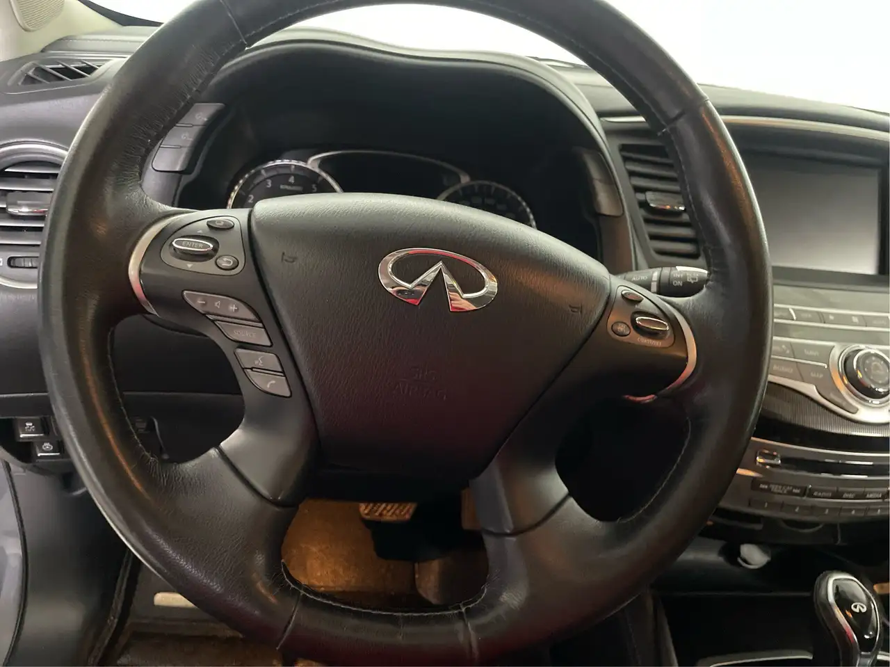 Infiniti QX60 photo Infiniti QX60