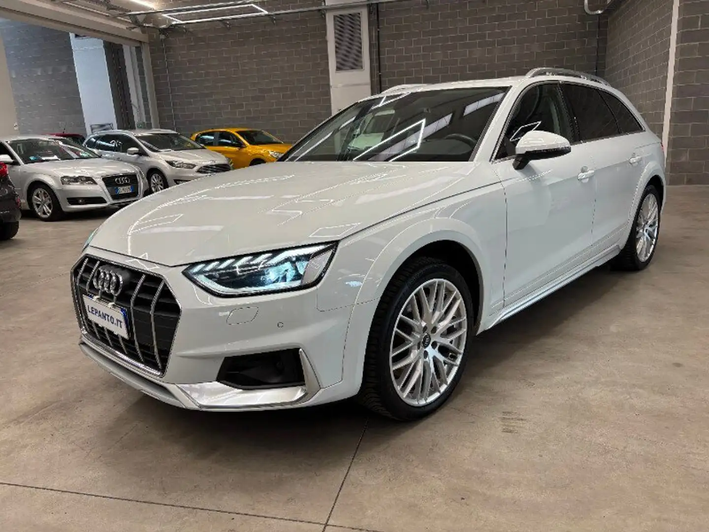 Audi A4 allroad A4 allroad 45 TFSI 265 CV S tronic Business Evolu Bianco - 1