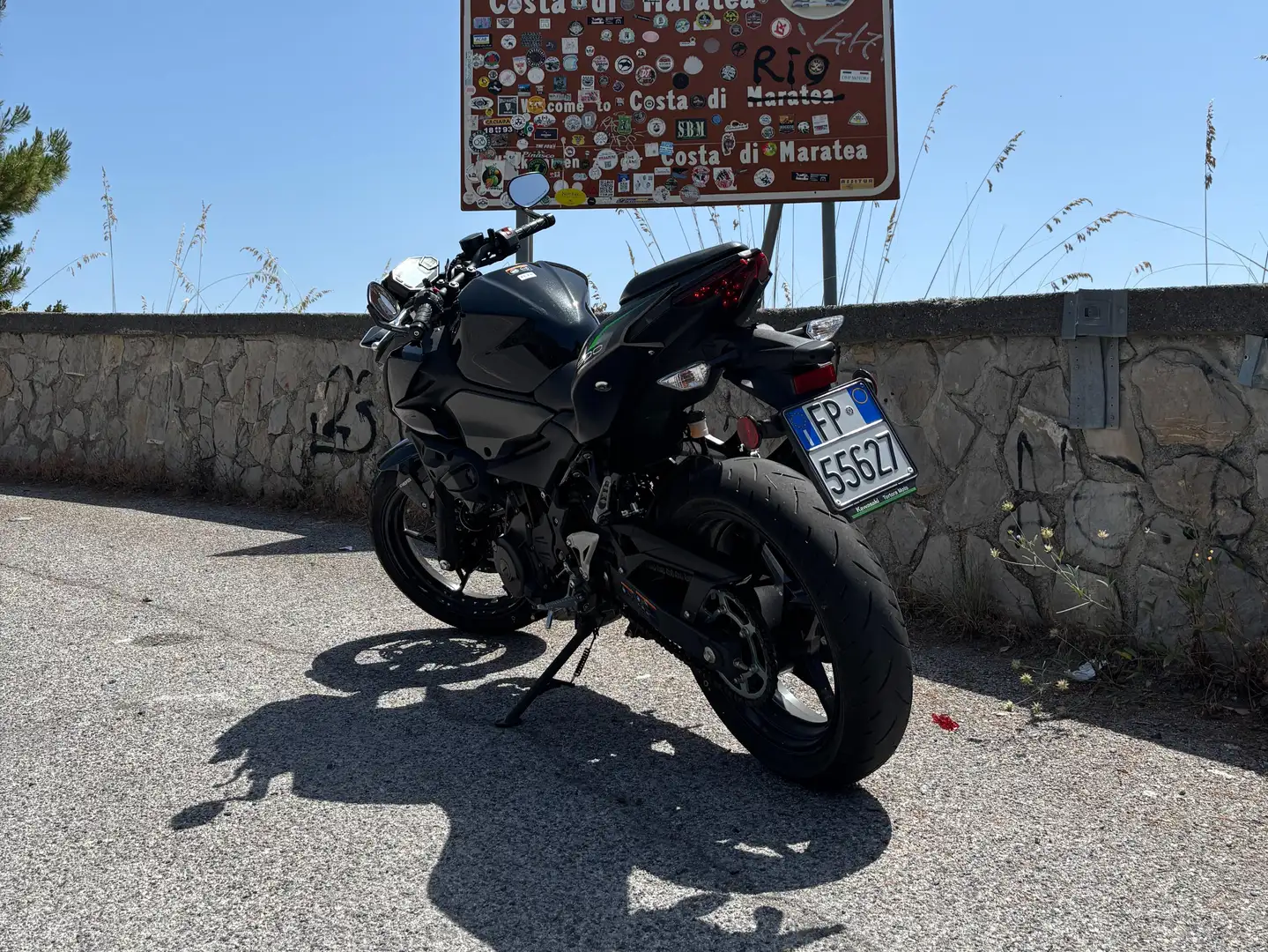 Kawasaki Z 500 2025 Чорний - 2