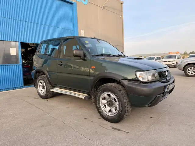 Nissan Terrano 2.7TDI Sport