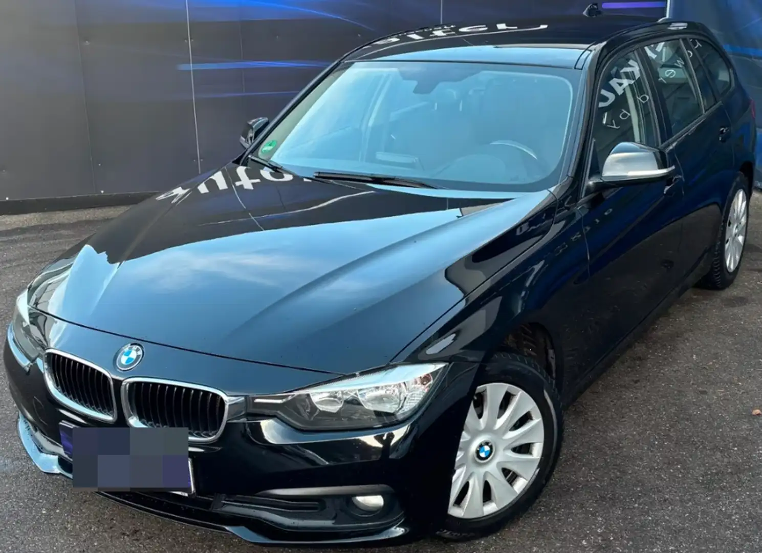 BMW 318 318i Touring Noir - 2