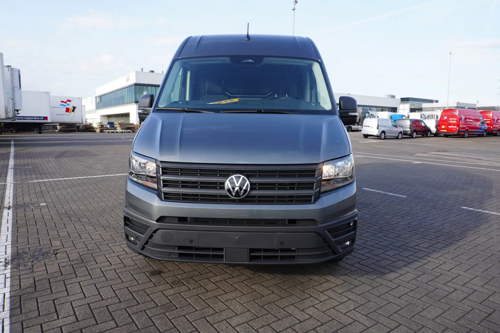 Volkswagen Crafter 35 2.0 TDI L3H3 Highline 35 2.0 TDI L3H3 177 PK Au Gris - 2
