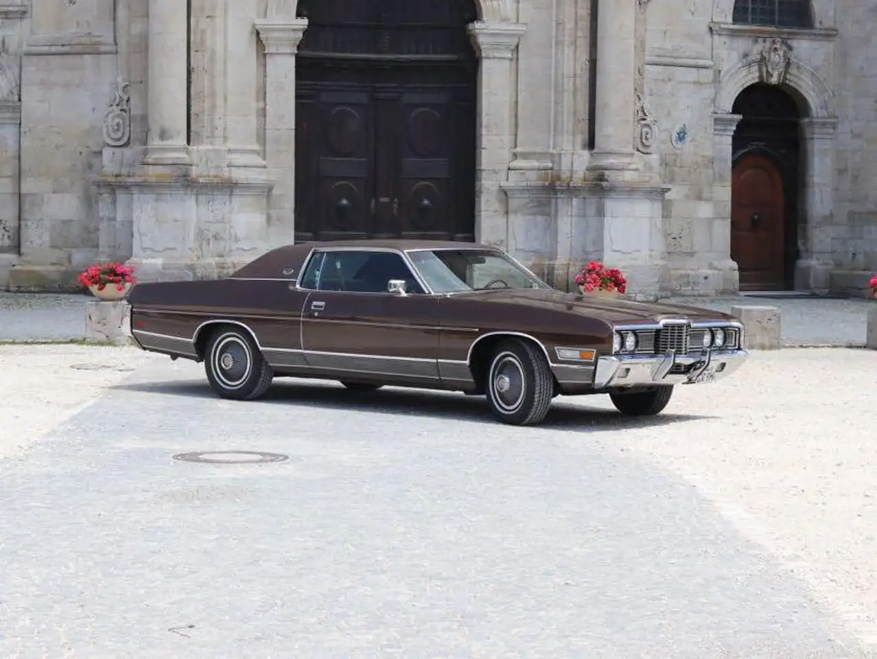Ford LTD 1972 6,6 L . H Kennzeichen, foto 4