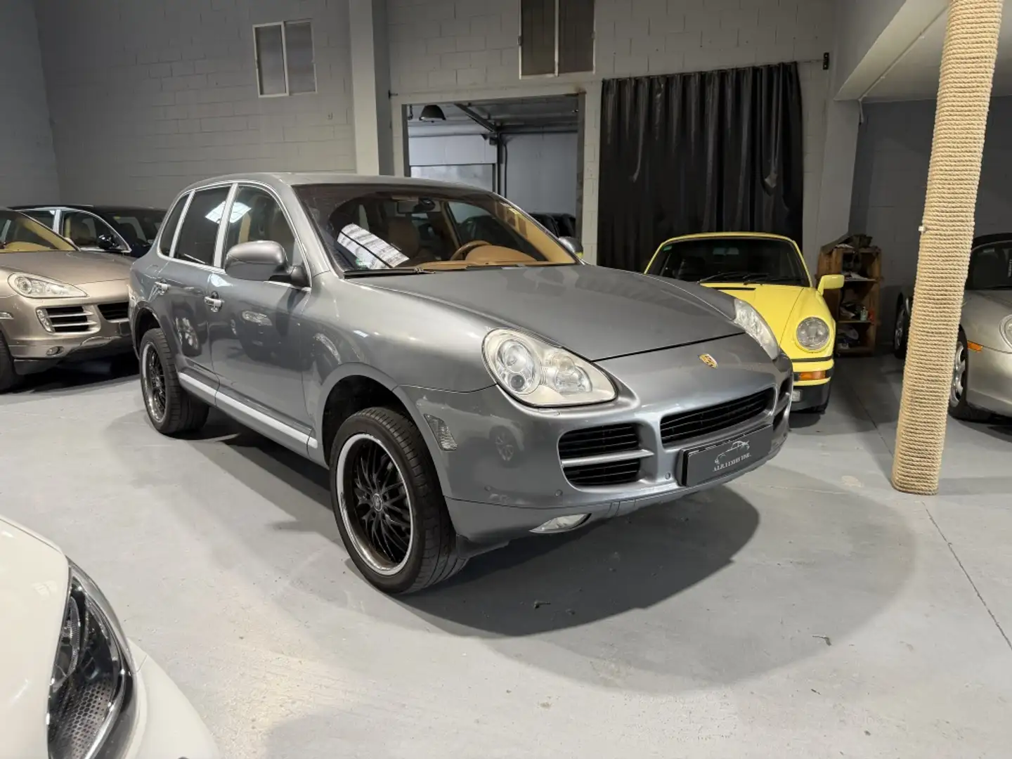 Porsche Cayenne 4.5 S Tiptronic Gris - 2