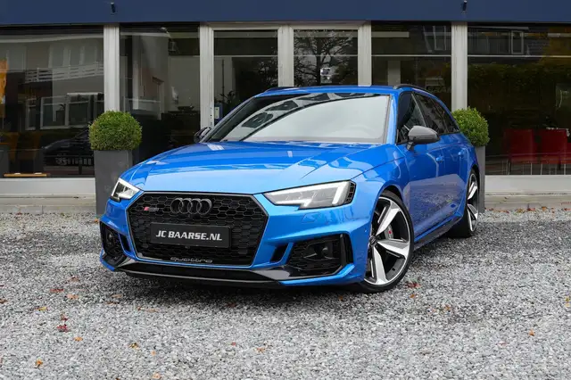 Audi RS4 2.9 TFSI RS4 QUATTRO