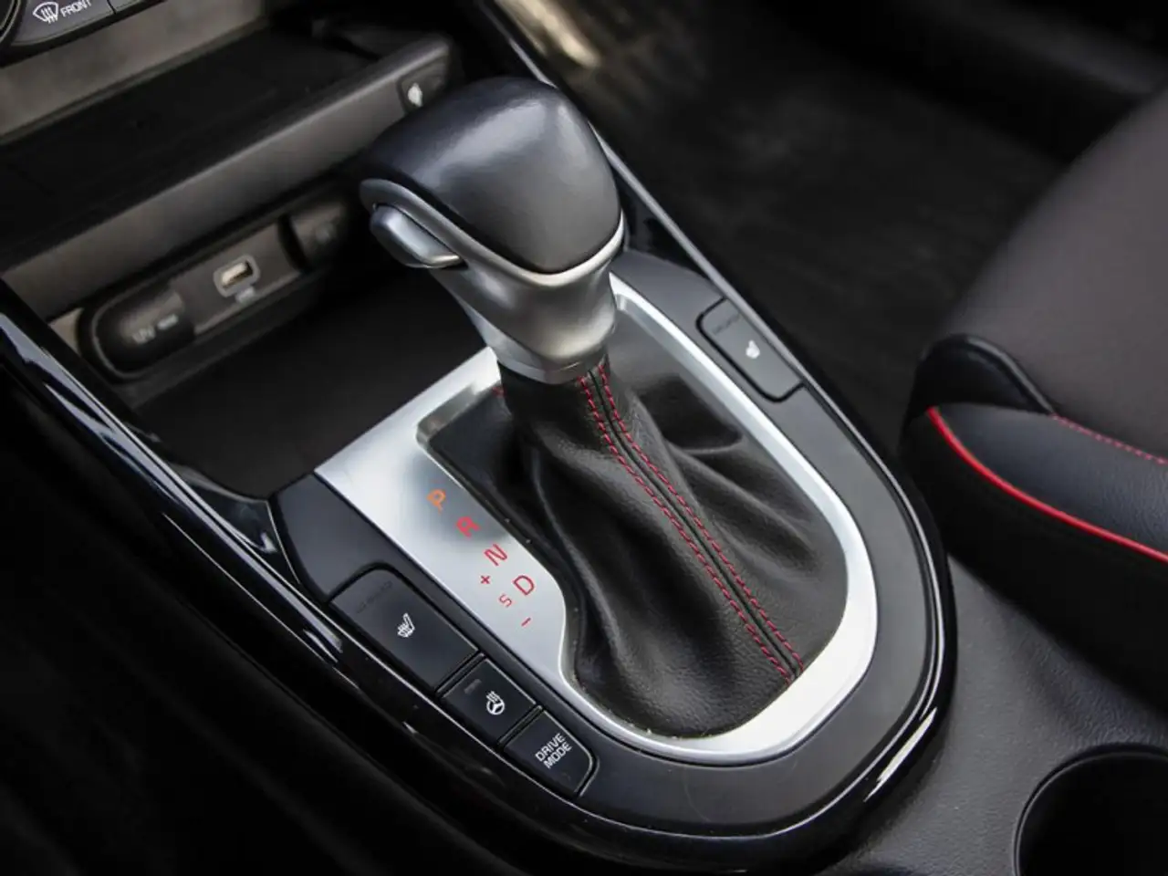 Kia Forte снимка Kia Forte