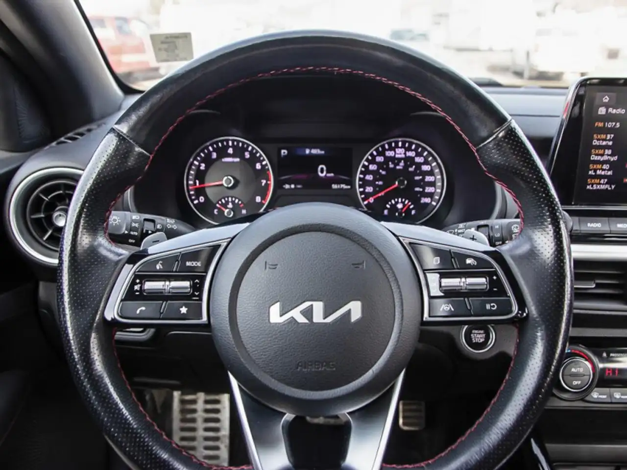 Kia Forte снимка Kia Forte