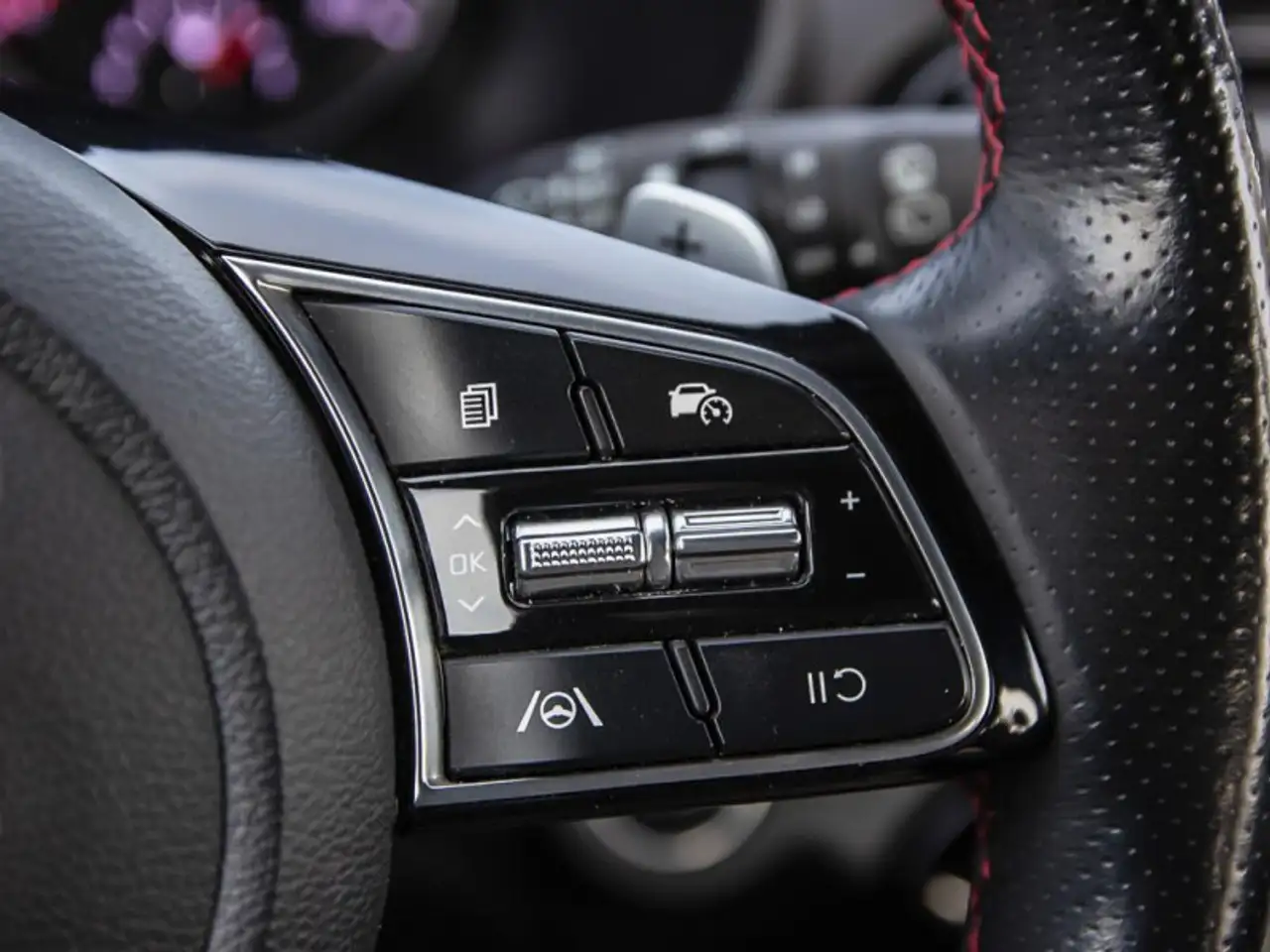 Kia Forte снимка Kia Forte