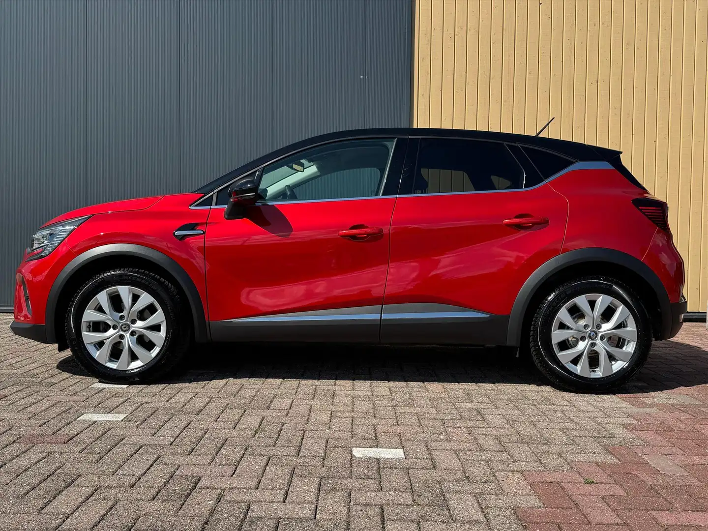 Renault Captur TCe 140pk Intens | NL Auto | Trekhaak | Cruise | C Rot - 2