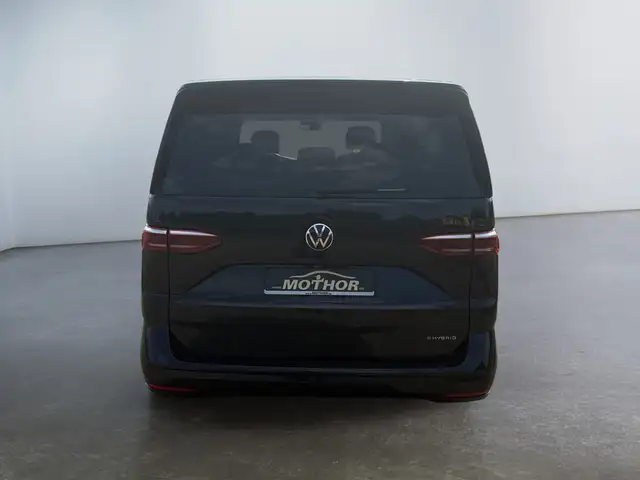 Volkswagen Multivan view 5