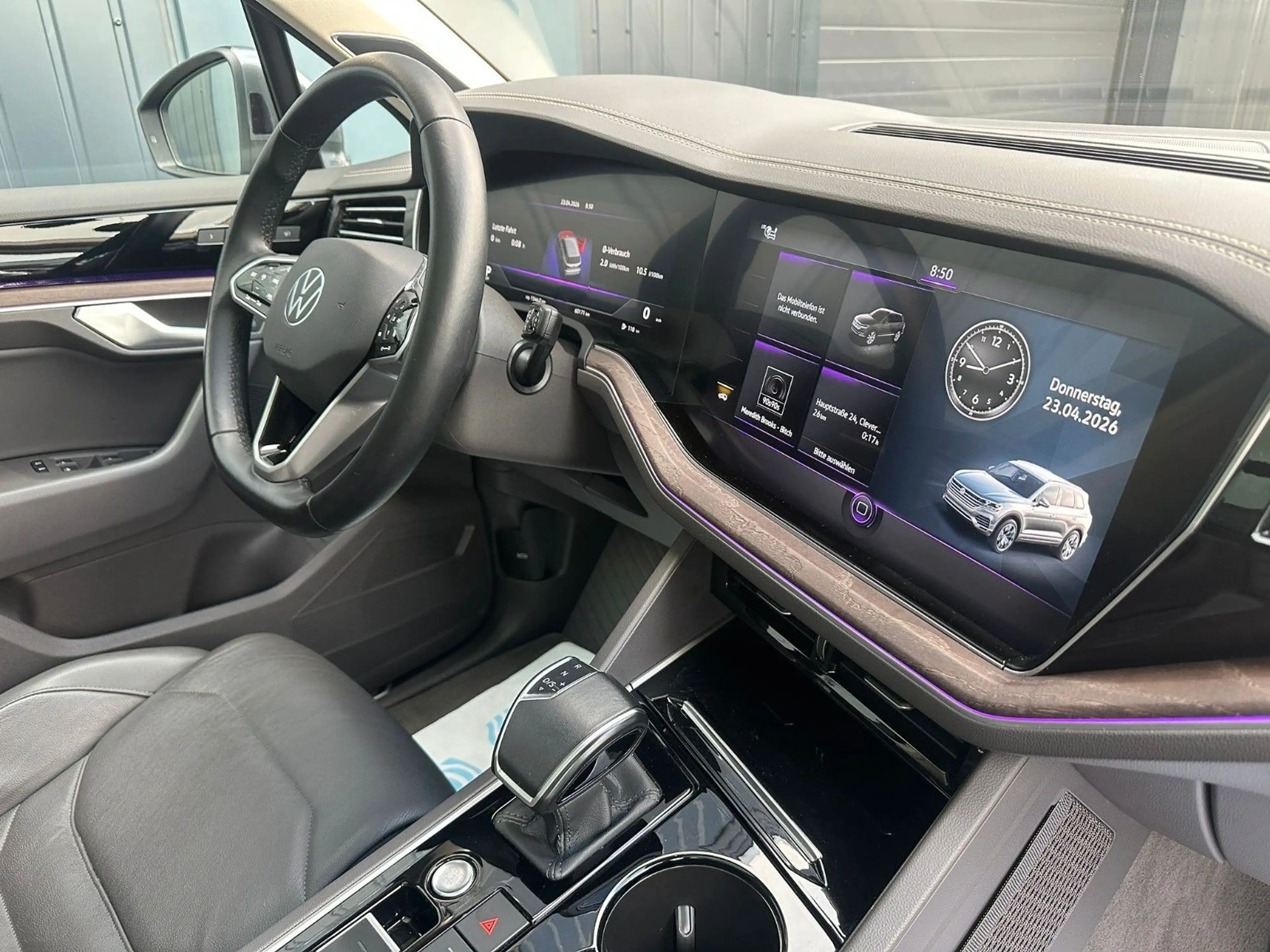 Volkswagen Touareg 4Motion eHybrid*Panorama*Kamera*AHK* — photo 14