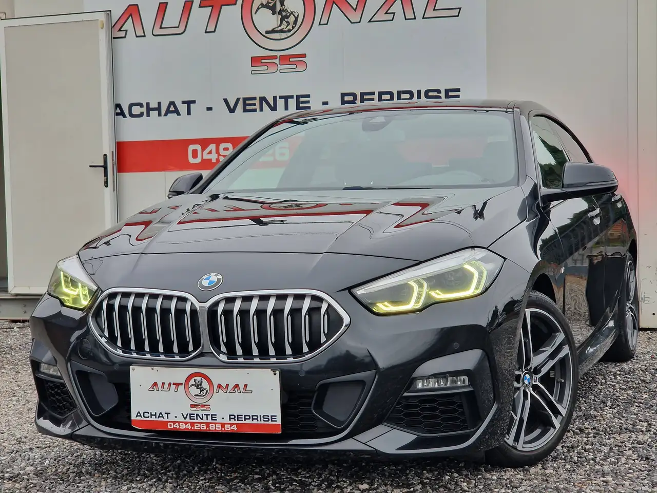 BMW 218