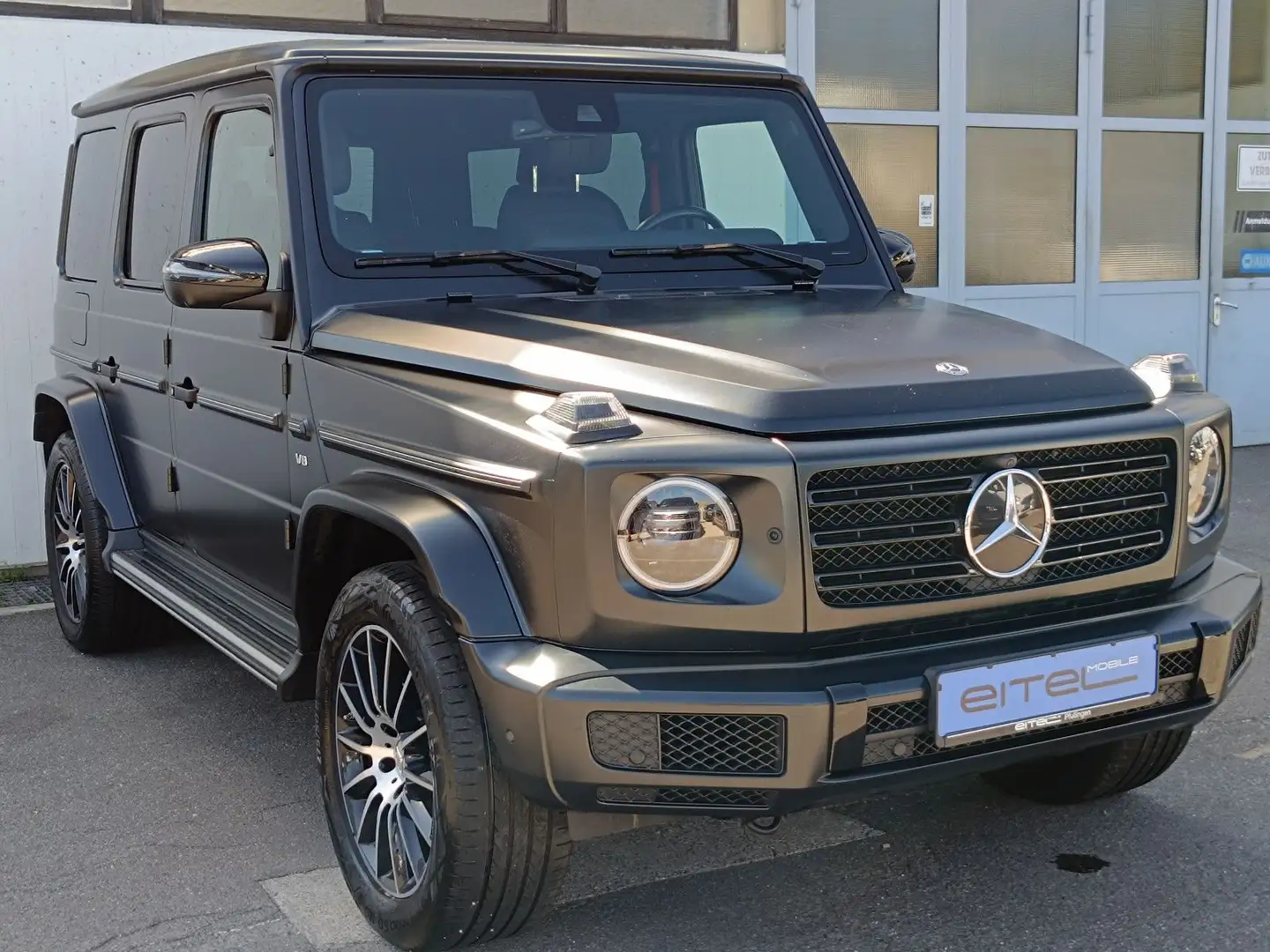 Mercedes-Benz G 500 Facelift AMG Burmester Schiebedach LED SHZ Noir - 2