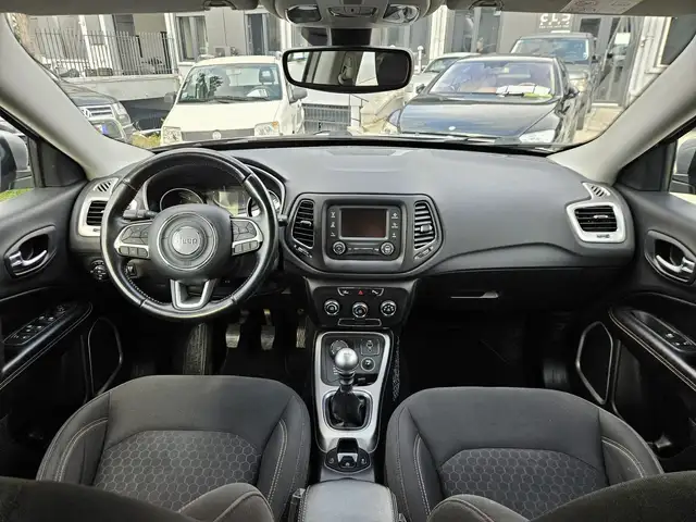 Jeep Compass view 10