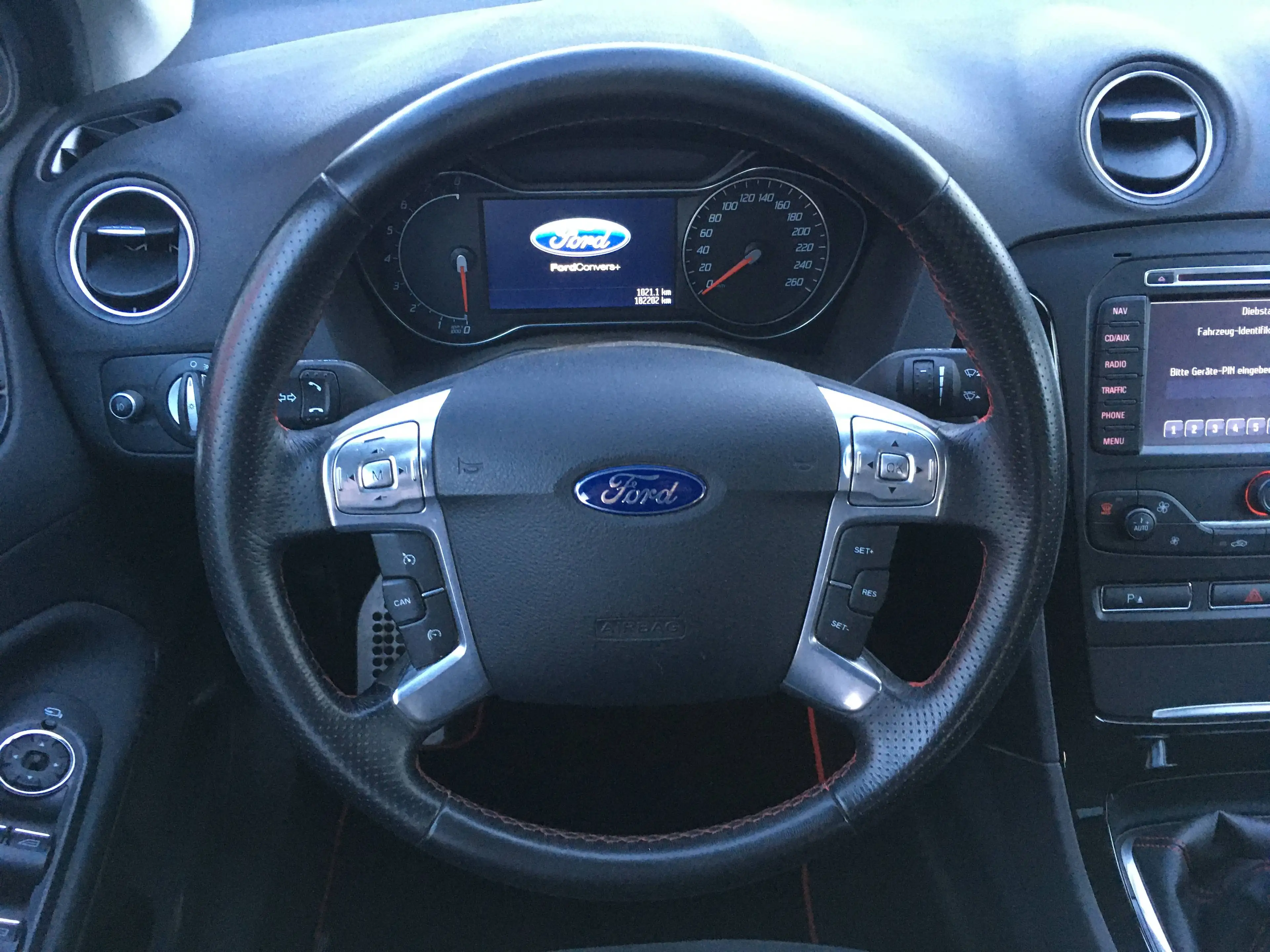 Ford Mondeo 2.0 Turbo Titanium S+Standheizung+Keyless Go+aus 1. Hand — photo 9