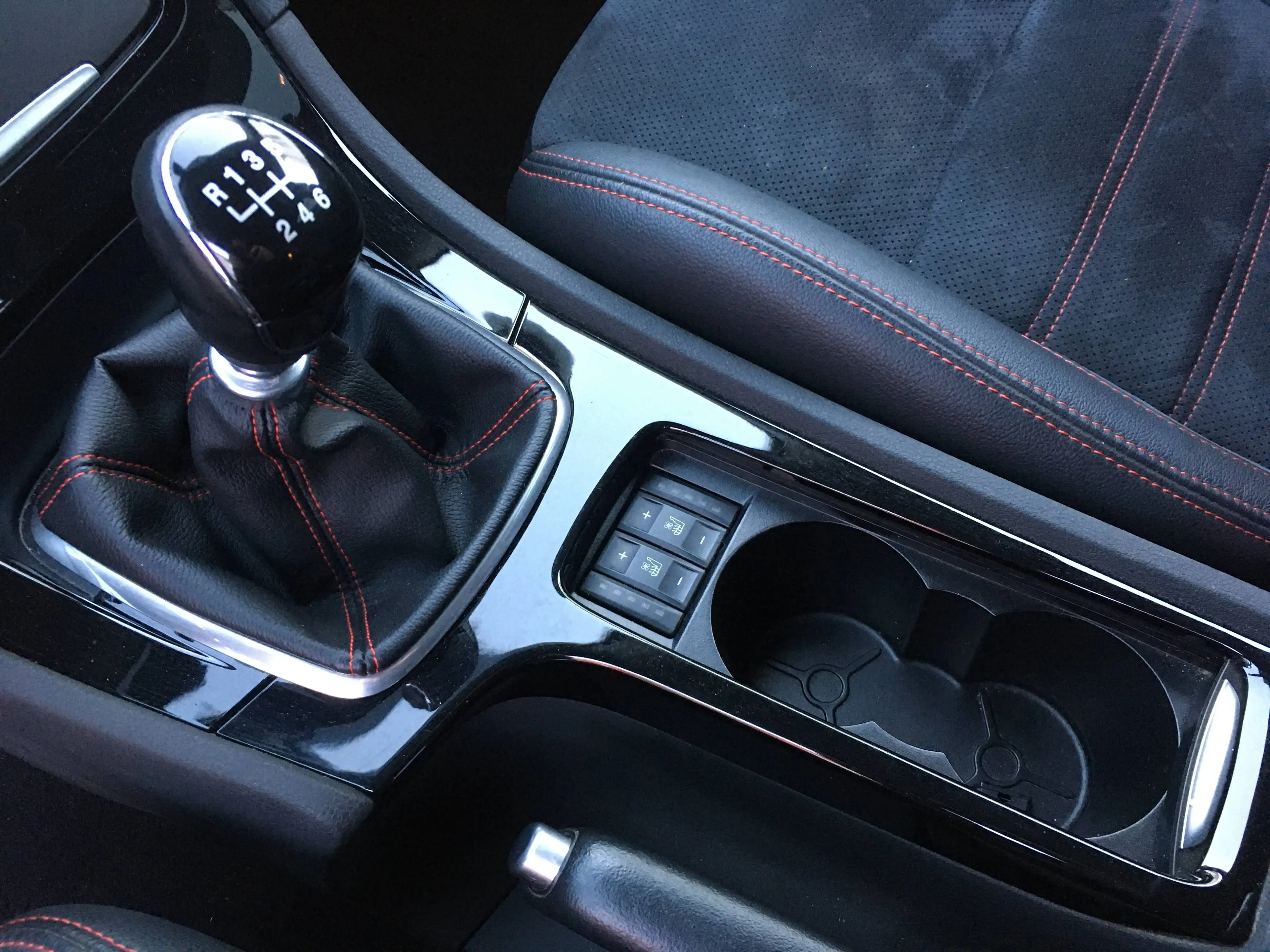 Ford Mondeo 2.0 Turbo Titanium S+Standheizung+Keyless Go+aus 1. Hand — photo 12