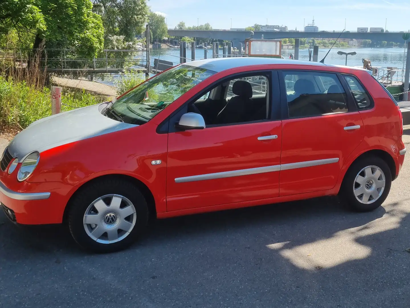 Volkswagen Polo 1.4 TDI Silber - 2